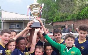 Les U13 remportent le tournoi de Grandvilliers !