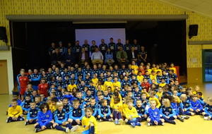 ENORME succès pour la remise des équipements à l'École de Football