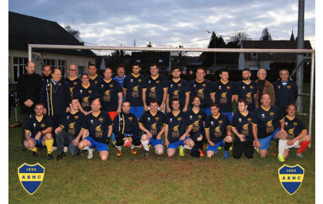 L'équipe de foot adapté reçoit ses équipements