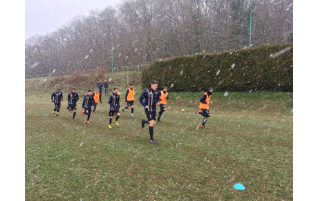 [U18] Etre concentré sur les corners...