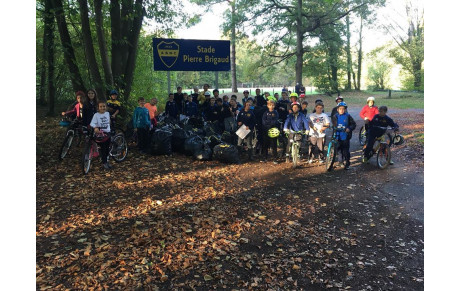 Une Belle action éducative de la part de nos jeunes 