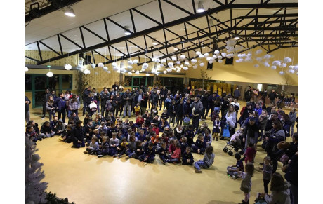 La remise de l'Album du Club du 16 Décembre 